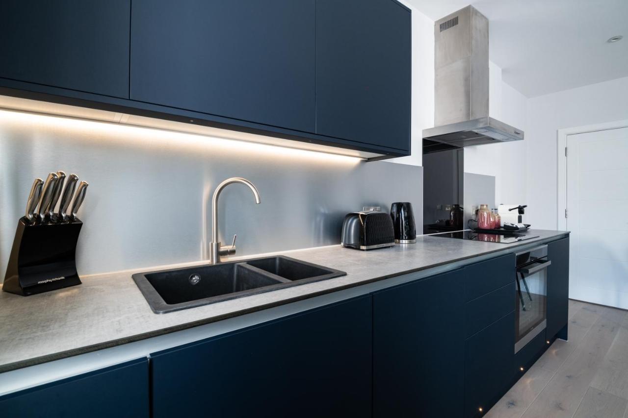 Queensberry Place By Stayo Londra Exterior foto